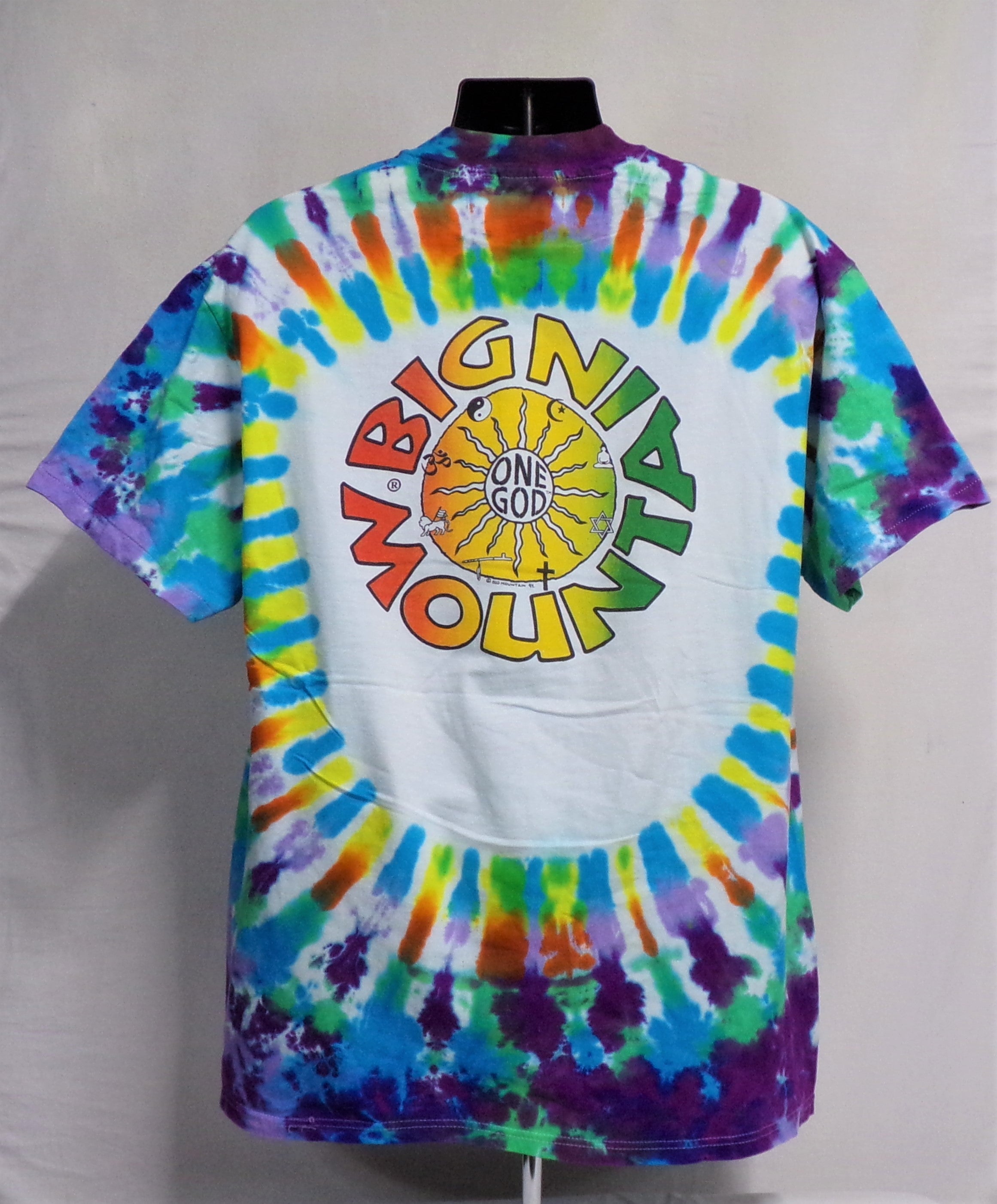 BIG MOUNTAIN CUSTOM TIE DYE T-SHIRT (SIZE: X LARGE) (BIG MOUNTAIN MERCHANDISE)