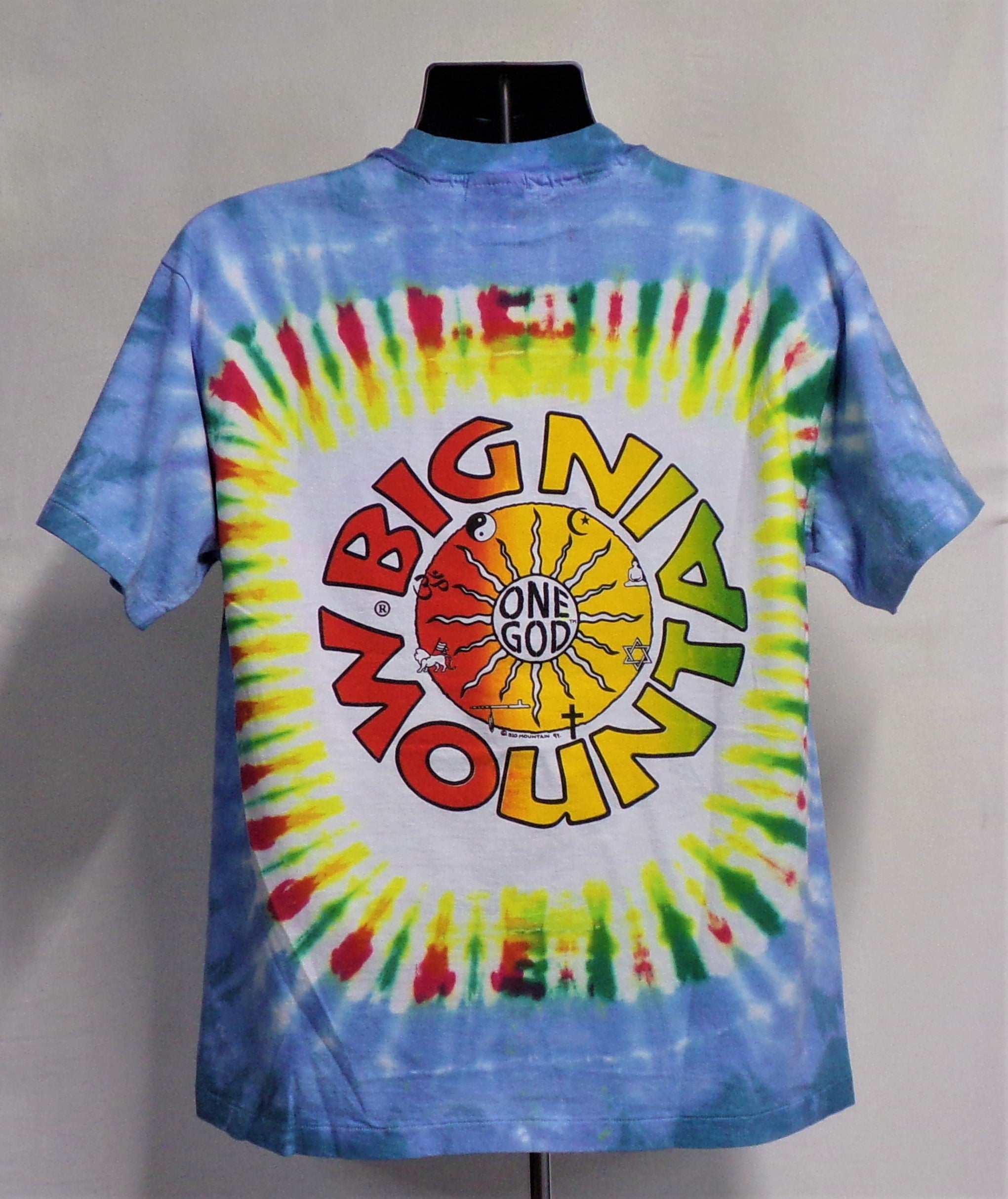 BIG MOUNTAIN CUSTOM TIE DYE T-SHIRT (SIZE: L , XL , XXL ) (BIG MOUNTAIN MERCHANDISE)