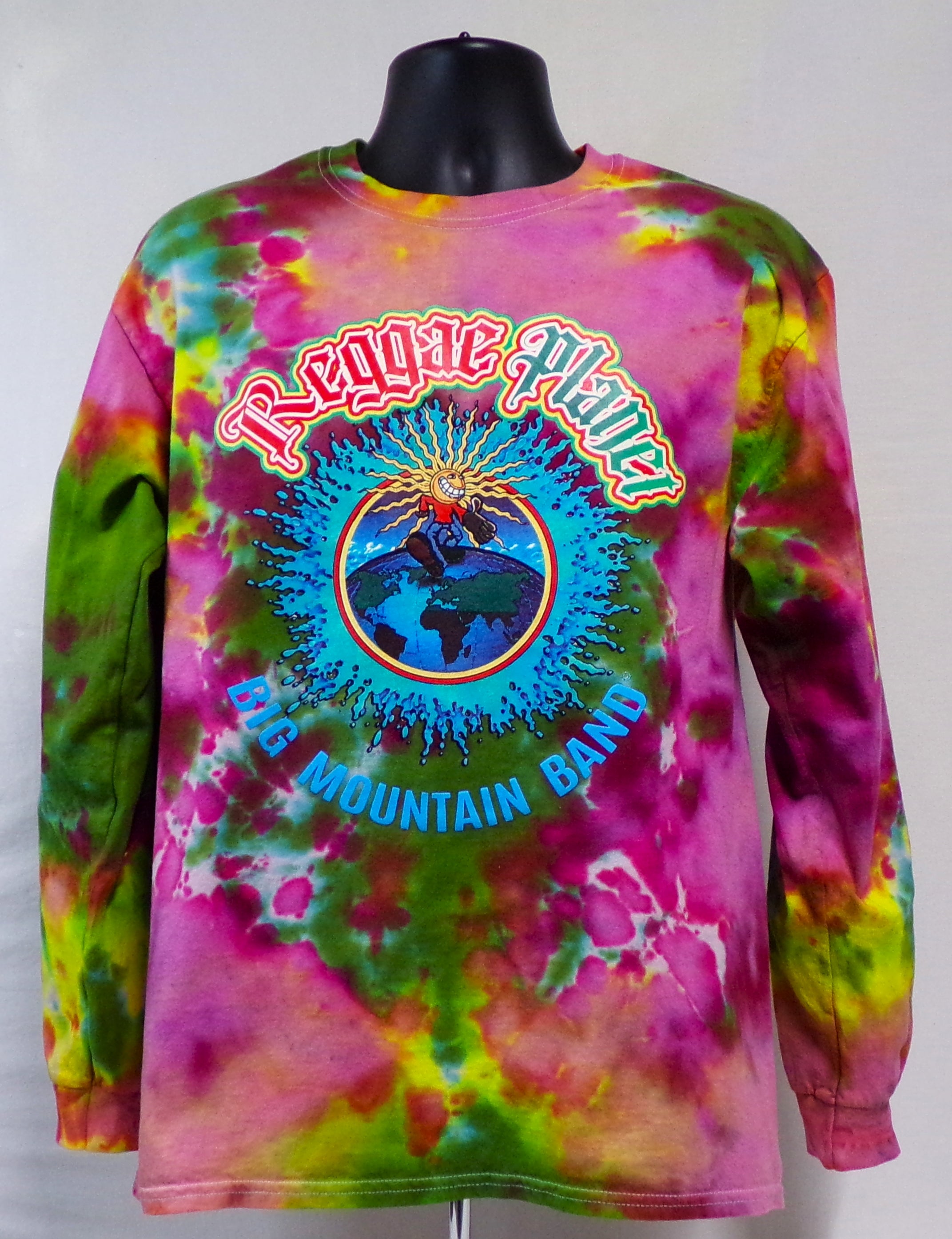 REGGAE PLANET CUSTOM TIE DYE LONG SLEEVE T-SHIRT (SIZE: LARGE) (BIG MOUNTAIN MERCHANDISE)