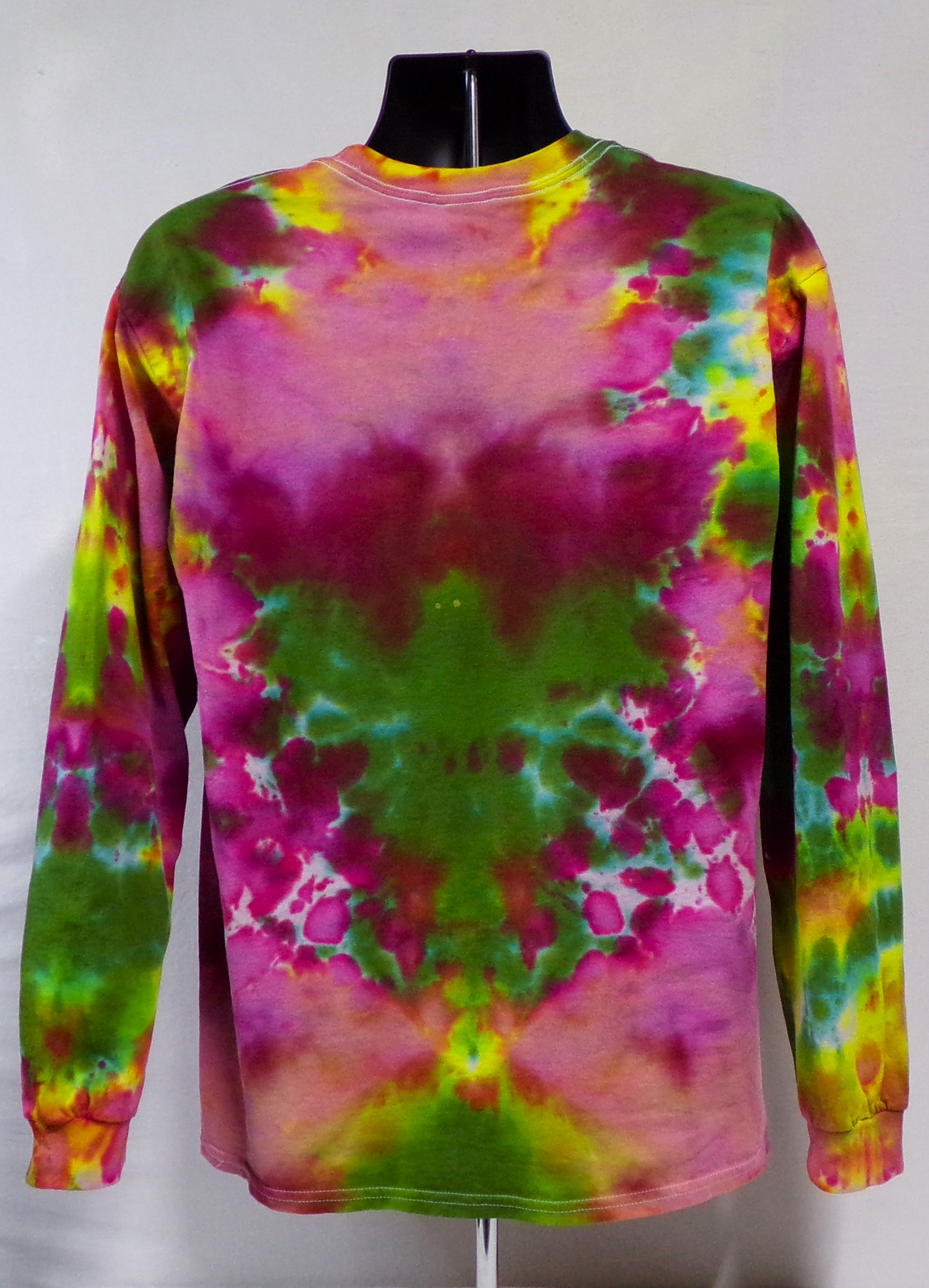 REGGAE PLANET CUSTOM TIE DYE LONG SLEEVE T-SHIRT (SIZE: LARGE) (BIG MOUNTAIN MERCHANDISE)