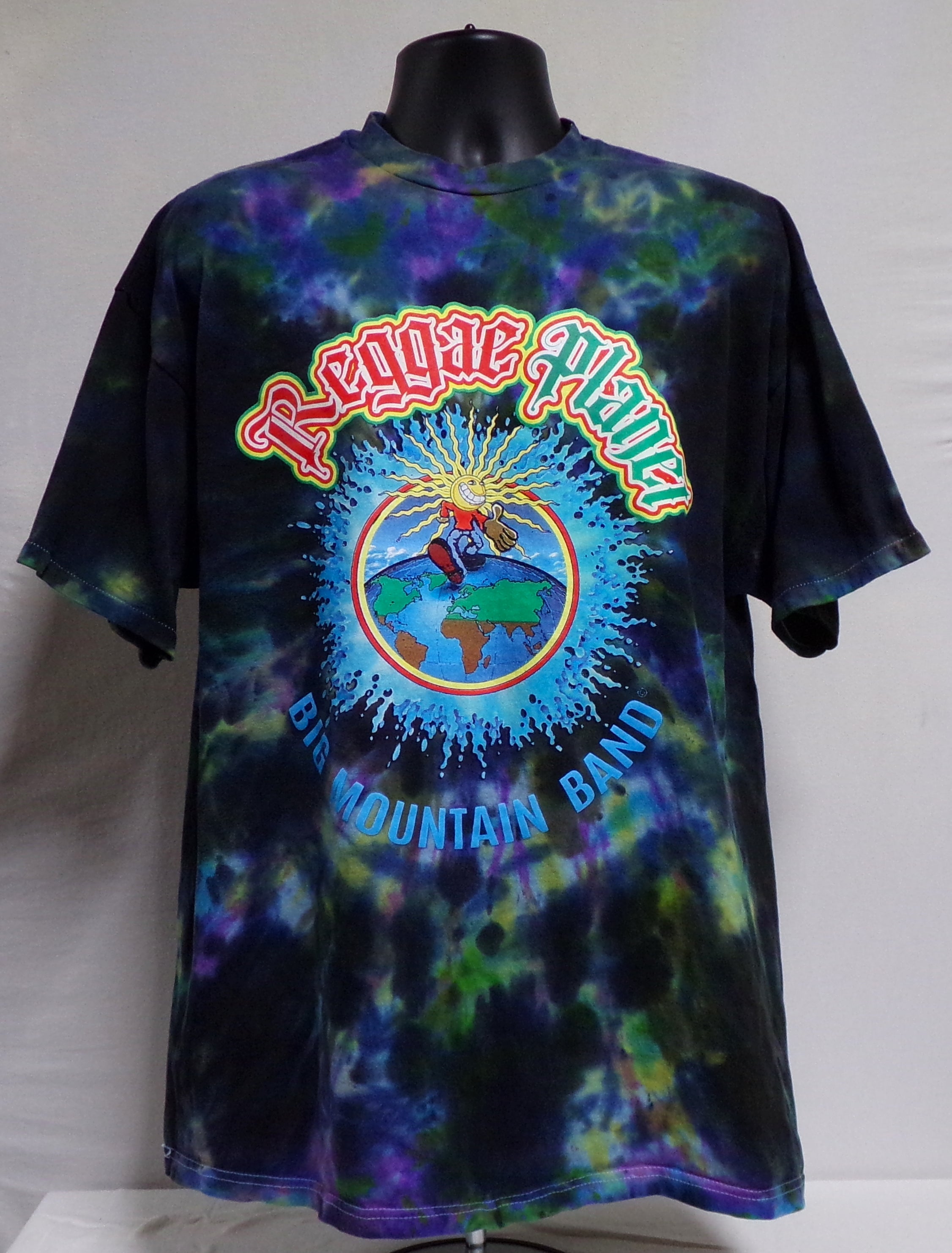 BIG MOUNTAIN BAND - REGGAE PLANET CUSTOM TIE DYE (SIZE: XX LARGE) (BIG MOUNTAIN MERCHANDISE)